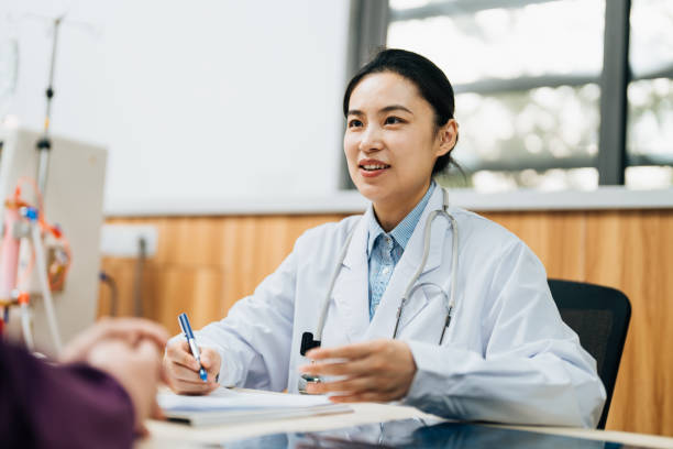 Evaluation Credentials and Expertise